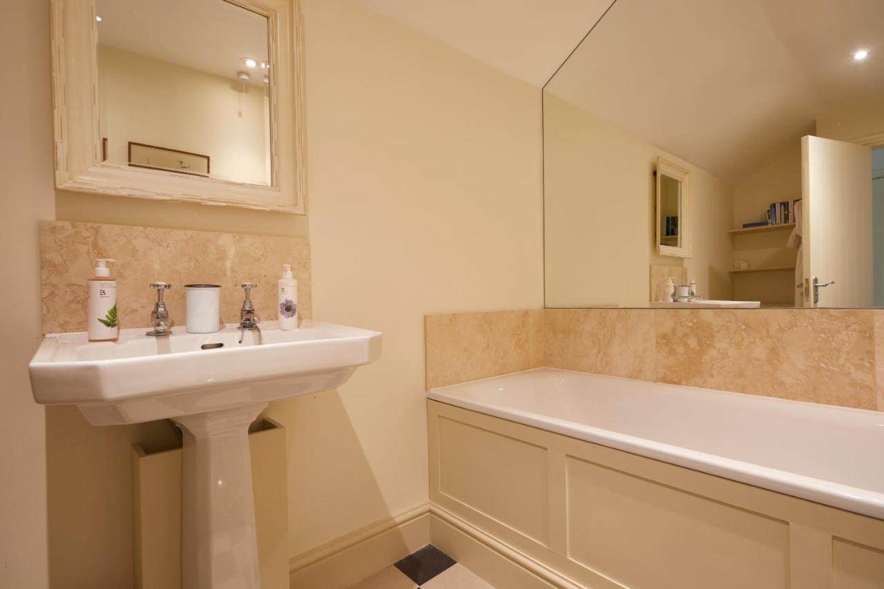 Hotel The Kingham Plough Zewnętrze zdjęcie